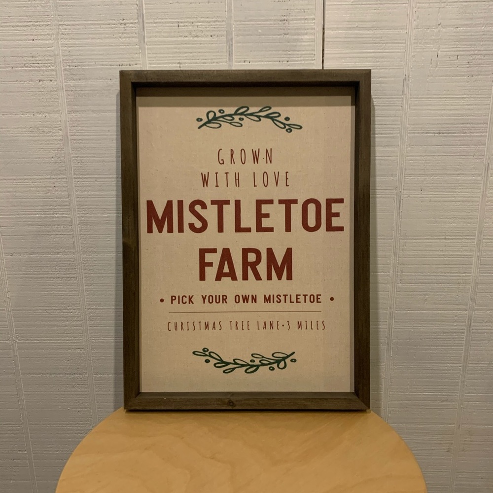 Mistletoe farm wall art